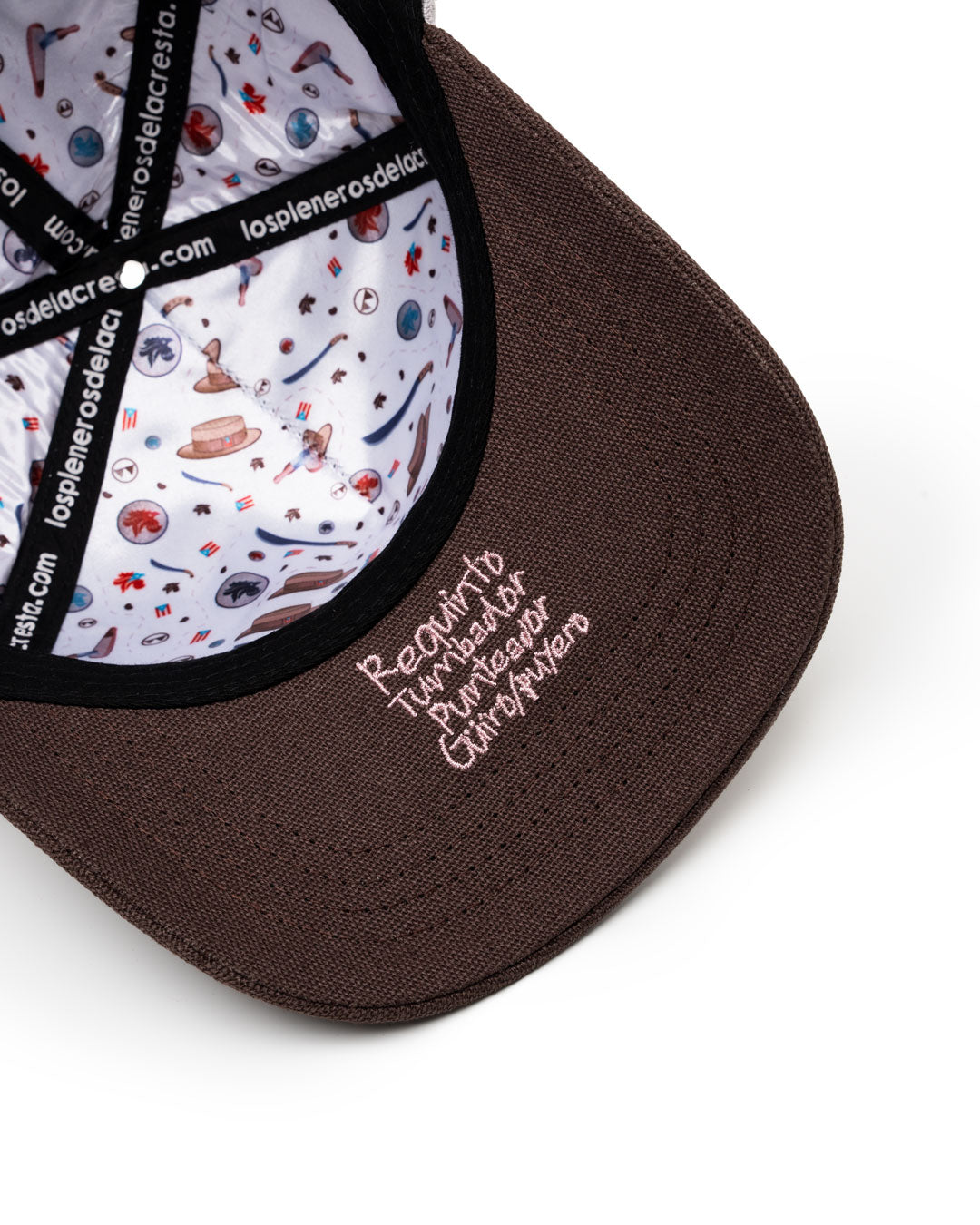 Gorra Café Con Ron Colab. Wood Brand